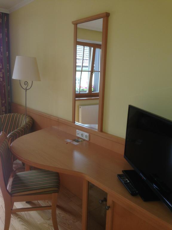 Peterwirt Hotell Bad Mitterndorf Exteriör bild