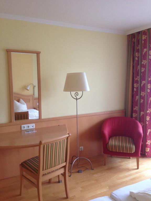 Peterwirt Hotell Bad Mitterndorf Rum bild
