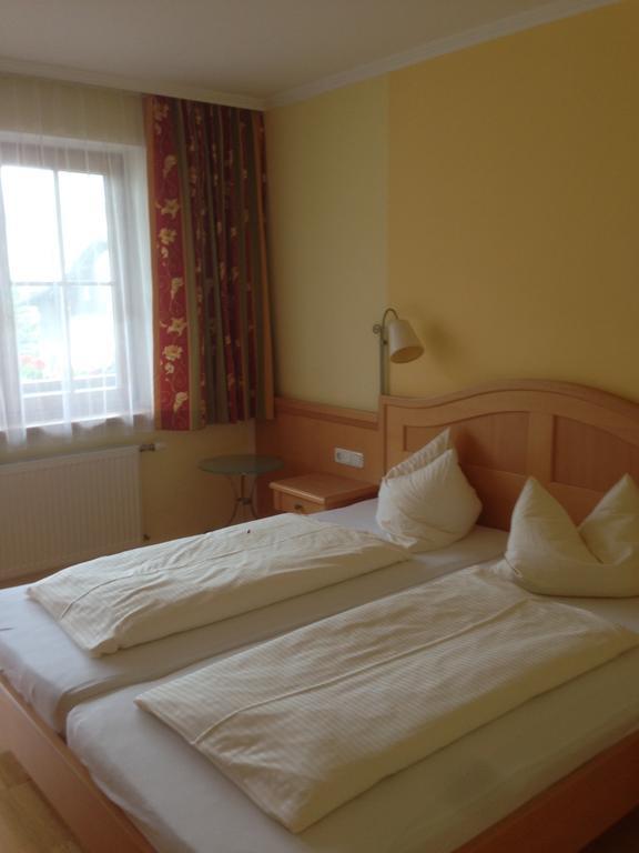 Peterwirt Hotell Bad Mitterndorf Exteriör bild